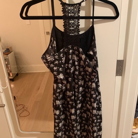 Abercrombie Kids Floral Dress - Picture 2 of 2